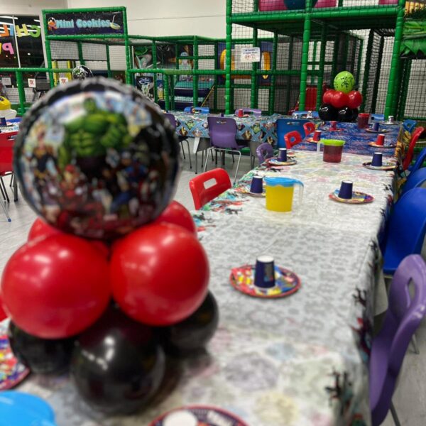 partyday-03