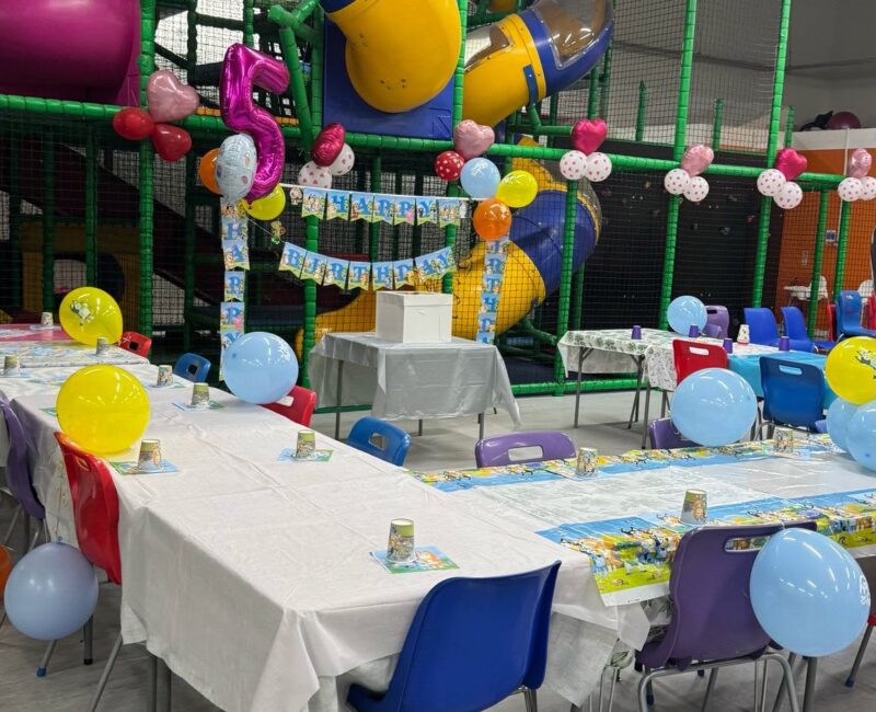 partyday-05